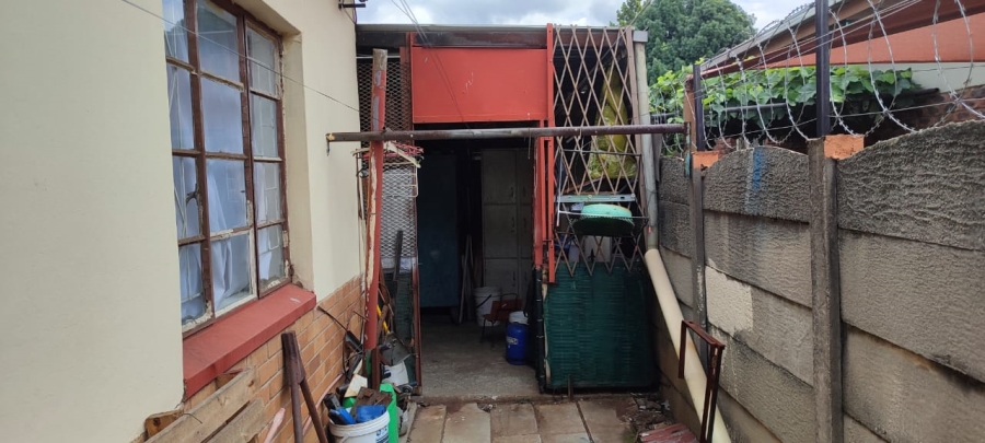 4 Bedroom Property for Sale in Oos Einde North West